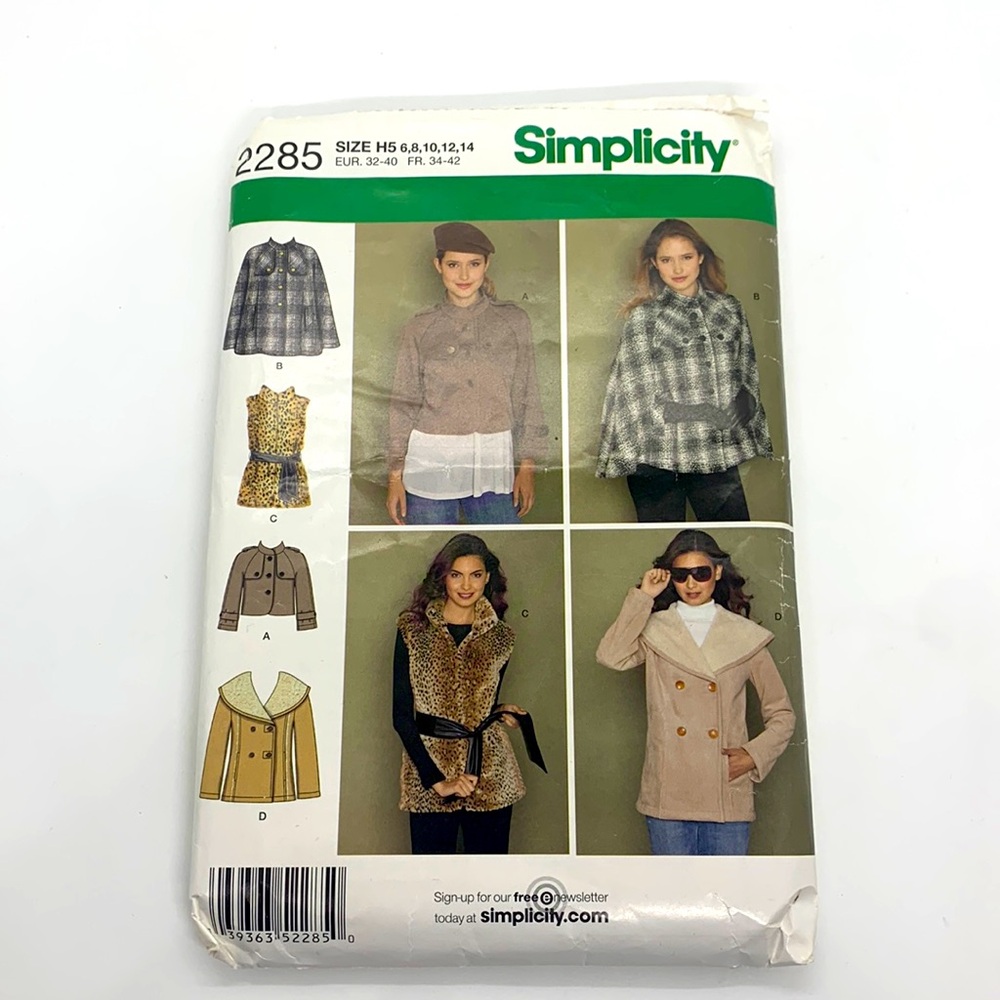 Simplicity Cape Jacket Vest Tie Belt Completed 2285 Sewing Pattern H5 6 - 14